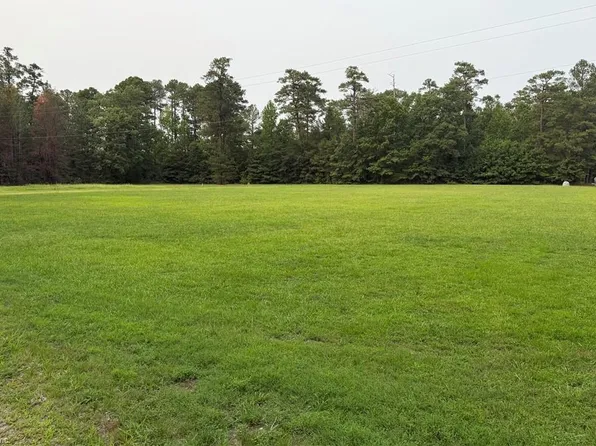 120 N Allen Rd, Jarratt, VA 23867
