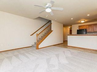 3220 Samuel Ct SW UNIT C, Cedar Rapids, IA 52404