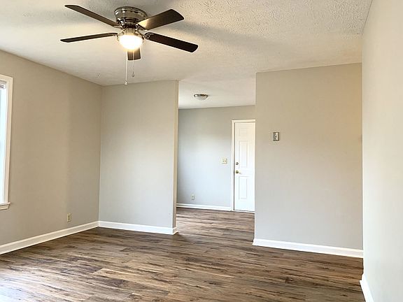 3rd image of 410 Pacific Ave