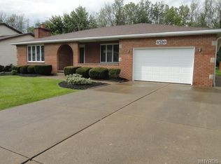 8380 Ziblut Ct, Niagara Falls, NY