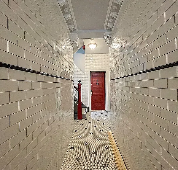 64 Macdougal St #4 — Photo 6