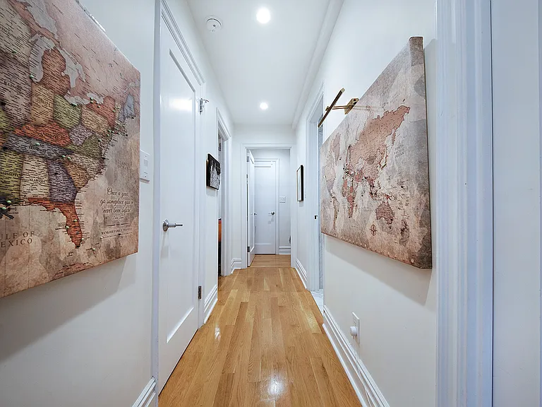 275 Central Park W #2C — Photo 17