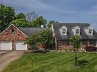 17 Painters Xing, Williamstown, WV 26187