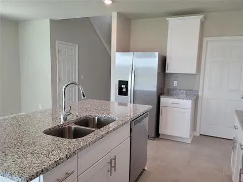3079 Bella Vista Dr — Photo 8