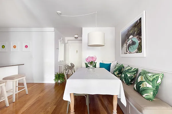 Sold by Compass | media 30