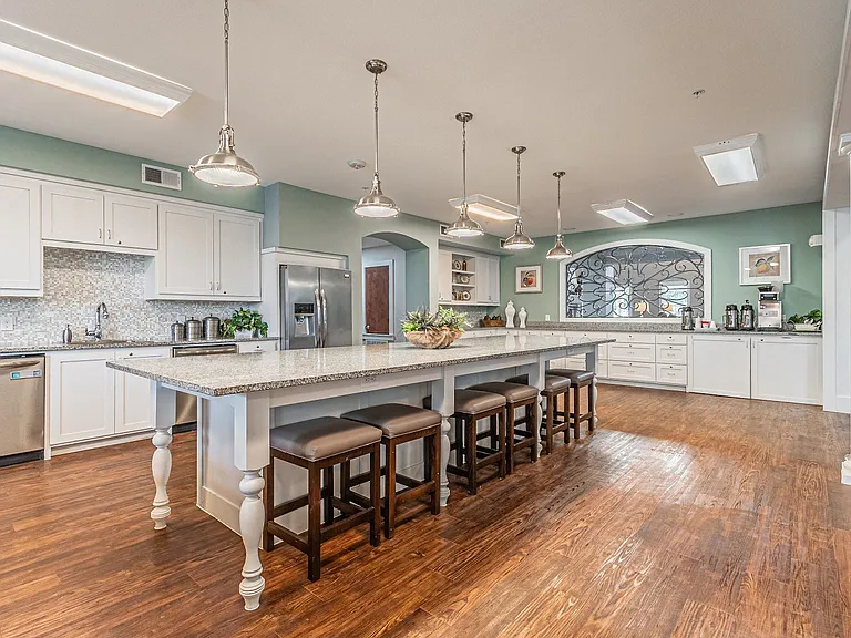 The Abberly at Spring Hollow 55+ Apartments — Photo 8