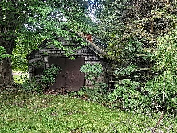 Historic outbuilding 