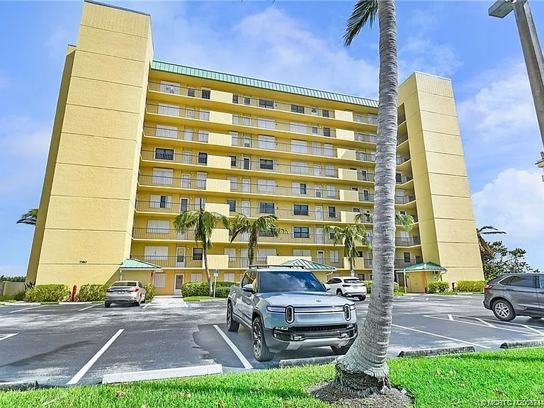 7380 S Ocean Dr #621 — Photo 43