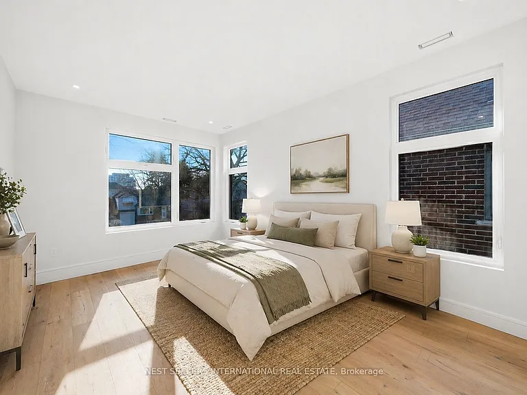 27 Inverleigh Dr — Photo 34
