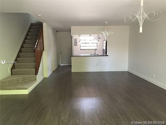 3rd image of 1054 NE 209th Ter