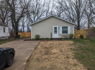 622 Ruth St, Portage, MI 49002