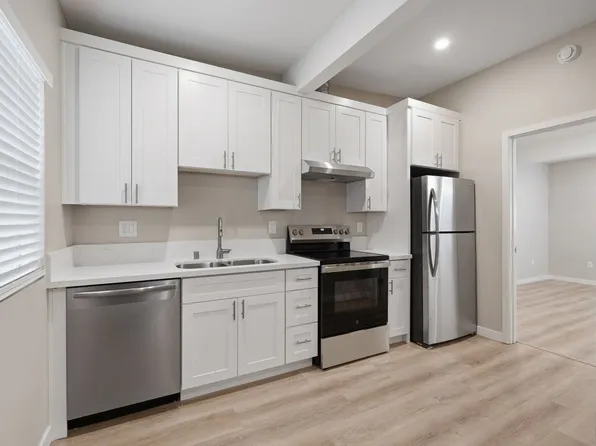 240 Spring Street, 240 Spring St #Dcc52004e, Paso Robles, CA 93446
