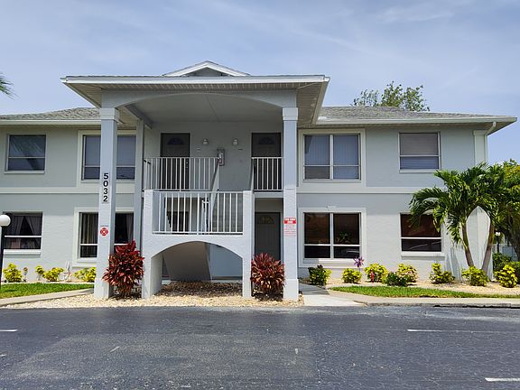 2nd image of 5032 Chiquita Blvd S #202