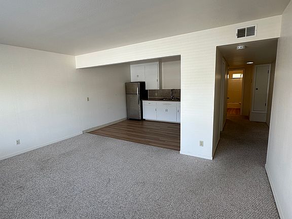 4th image of 150 1st Ave