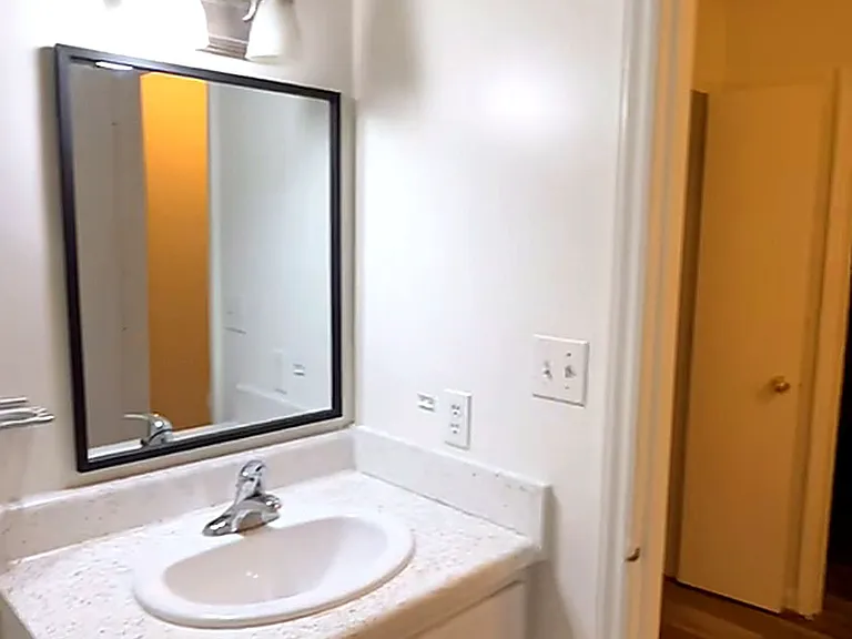 2630 Belle Ave NE #2630 — Photo 7