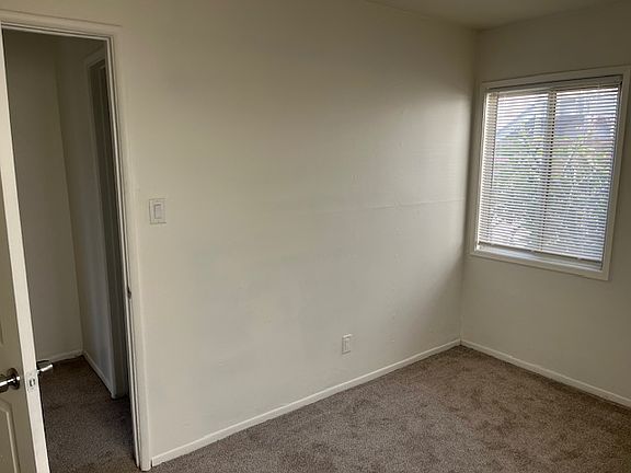 4th image of 18821 Crenshaw Blvd