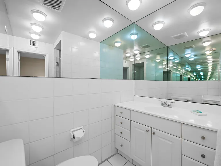 741 Bayshore Dr #16N — Photo 15