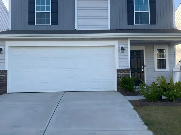 10155 Chatham Run Ln, Charlotte, NC 28262