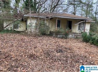 1229 Clark Mountain Rd, Bessemer, AL 35023