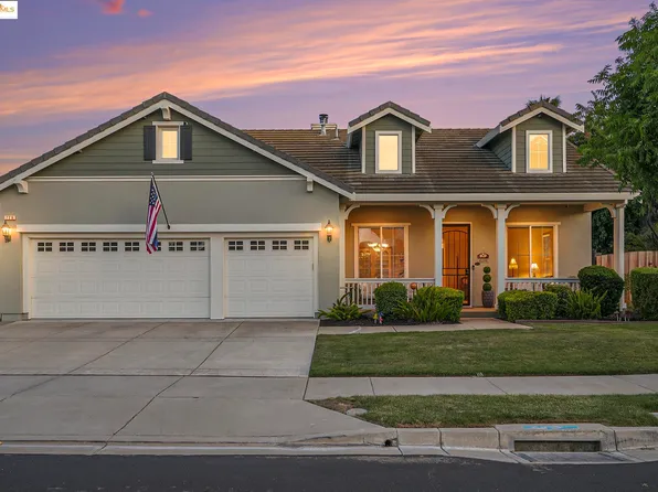 726 Buckeye Dr, Brentwood, CA 94513