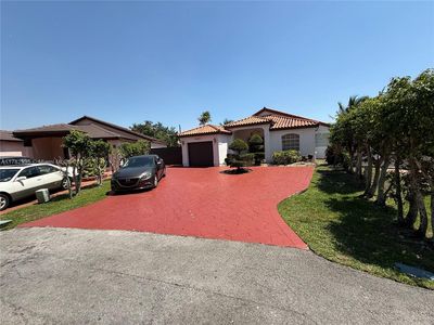 19851 NW 82nd Ct, Hialeah, FL, 33015
