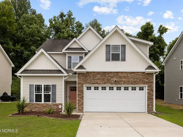 206 Hawks Bluff Drive, New Bern, NC 28560