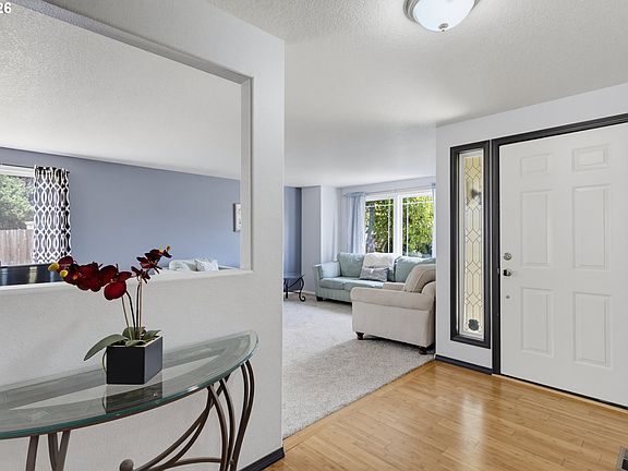 3rd image of 307 SE 99th Ct