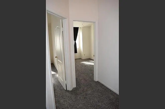 1408 E Salem Ave — Photo 24
