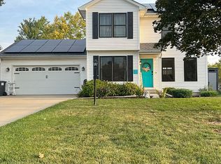 304 Windstone Dr, Tolono, IL 61880