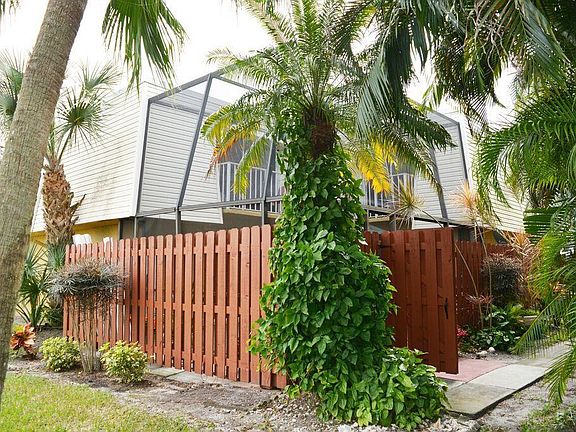 Home For Sale In Aviara