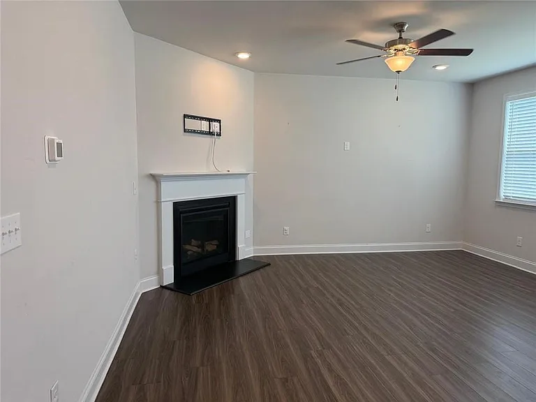 112 Blue Iris Ct — Photo 6