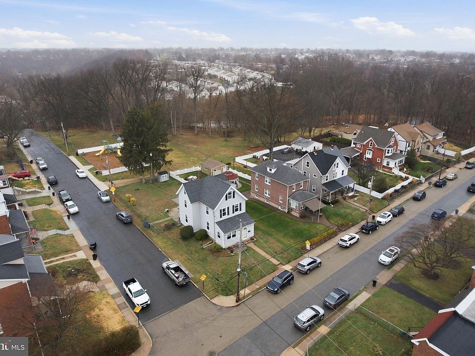 1st image of 203 Fairview Rd