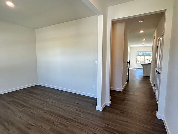 2nd image of 8560 Mulberry Way