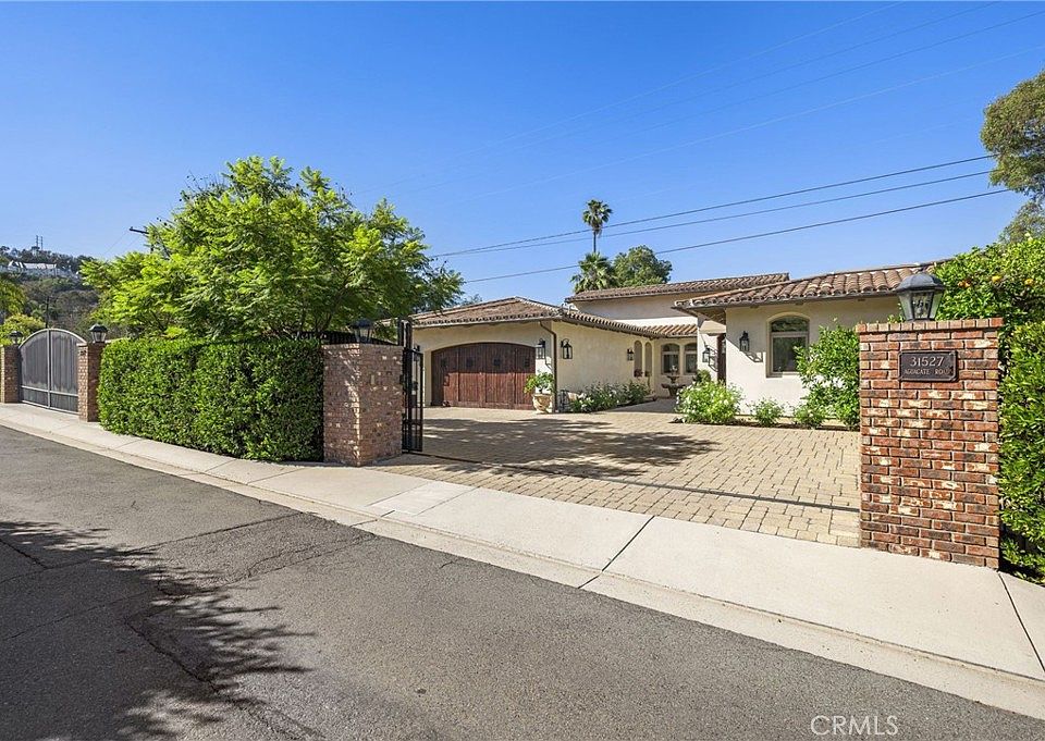 1st image of 31527 Aguacate Rd