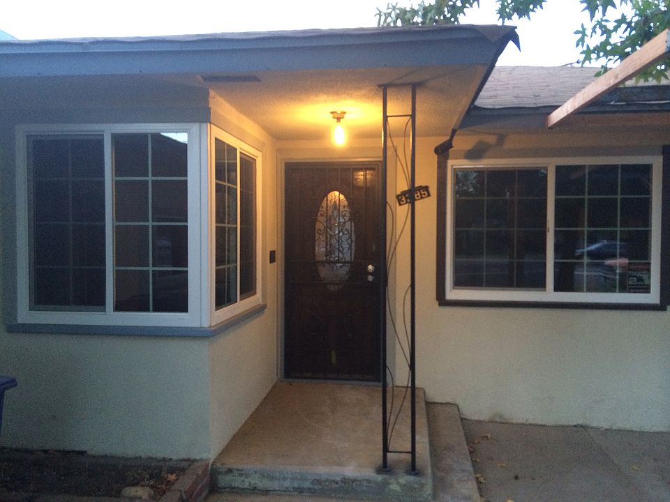 1st image of 3385 E Ashlan Ave