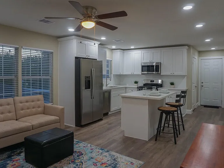 3703 Market St #2 — Photo 1
