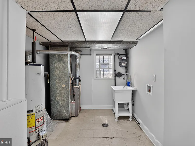 9312 Edmund St — Photo 24