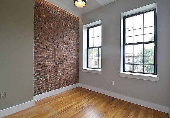 2nd image of 667 Evergreen Ave #3F