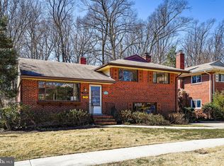 10300 Leslie St, Silver Spring, MD 20902