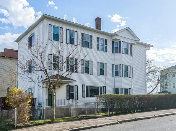 63 Pilgrim Ave, Worcester, MA 01604