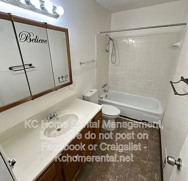 4028 E 123rd Ter #B — Photo 13