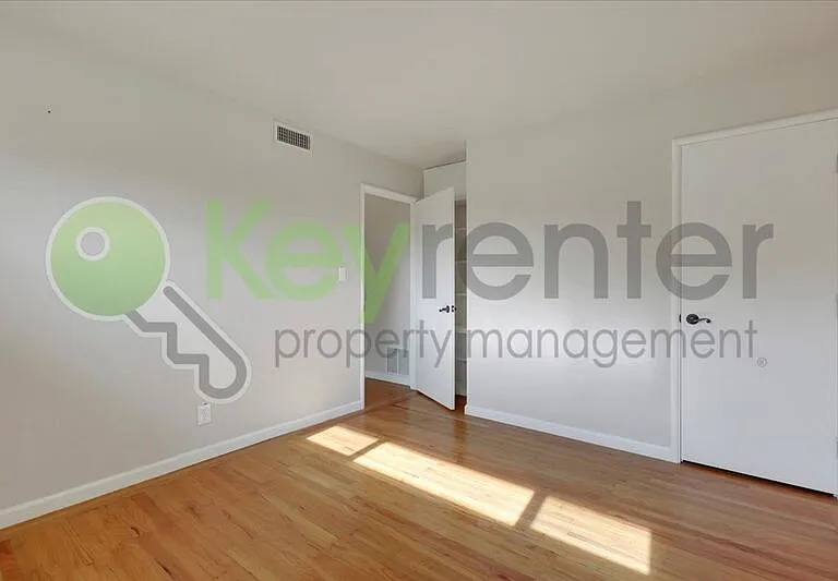 3124 Brophy Dr — Photo 14