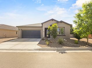6036 Strand Loop SE, Albuquerque, NM 87106