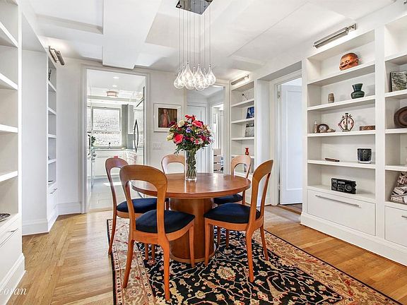 4th image of 12 W 96th St APT 16C