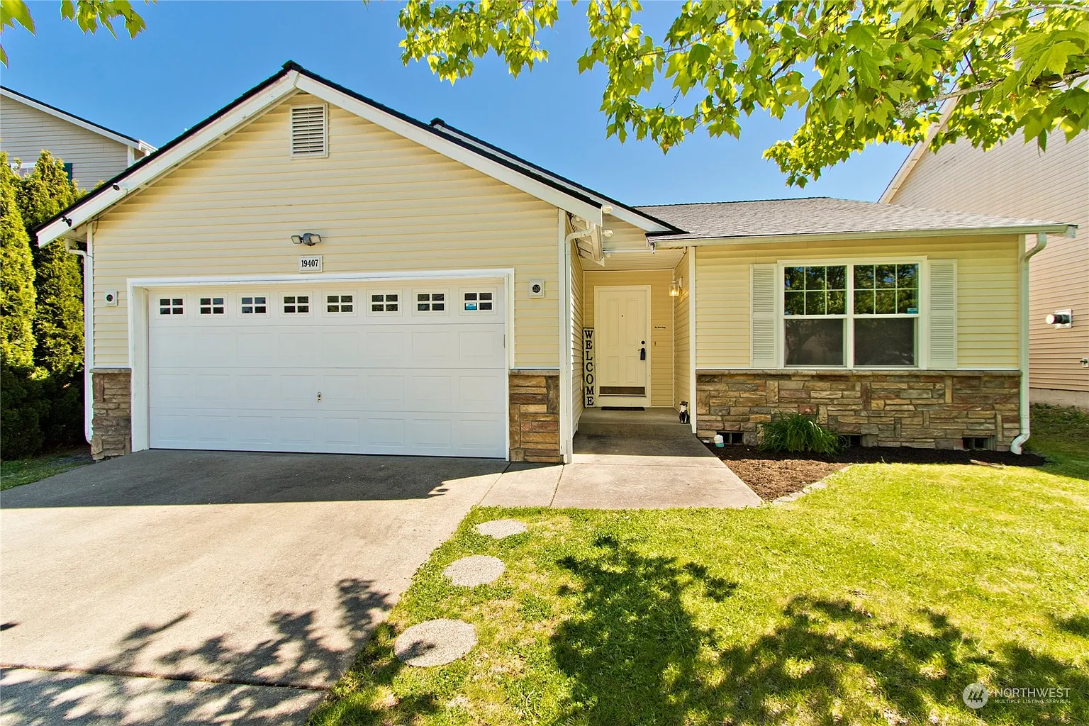 19407 104th Avenue E photo 1