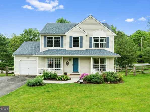 102 Beacon St, Coatesville, PA 19320