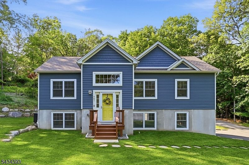 1st image of 461 Westbrook Rd