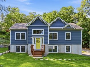 461 Westbrook Rd, Ringwood, NJ 07456