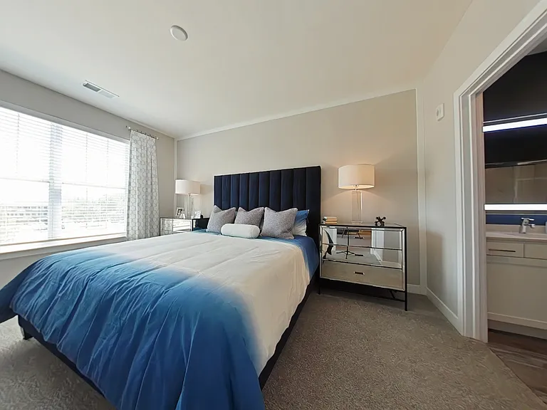 Allure Apartments — Photo 58