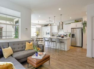 476 Lug Ln #40B, Sacramento, CA 95818